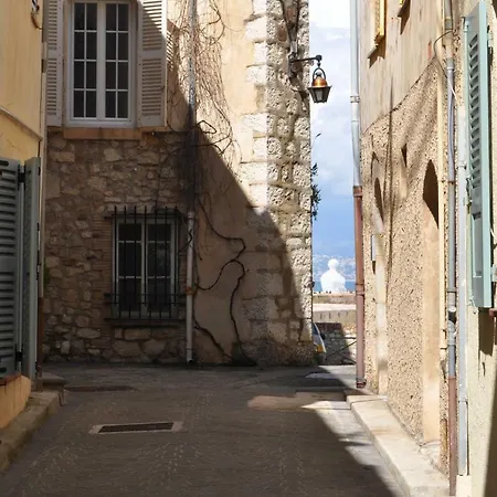 Hanna-logis Antibes